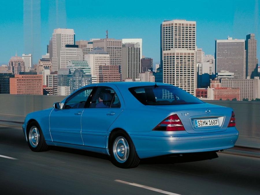  Mercedes-Benz S320 1998 года  (фото 3 из 20)